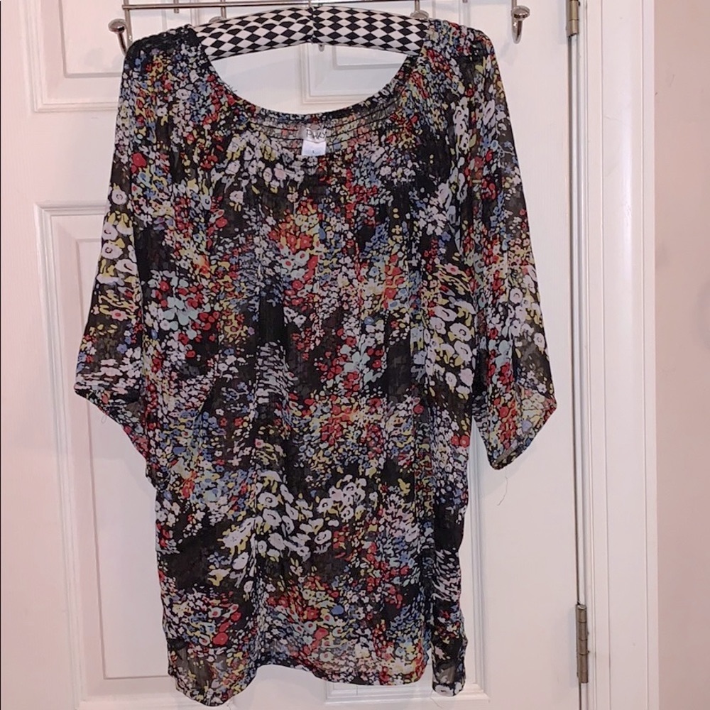 Pinky Floral Top Size Large